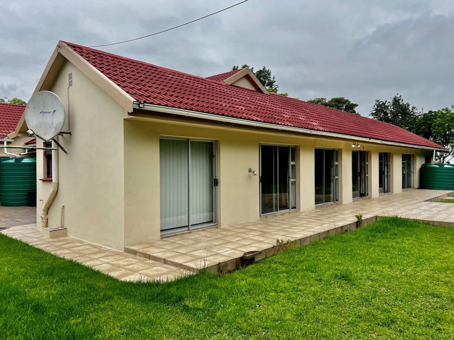 5 Bedroom Property for Sale in Heatherlands Western Cape